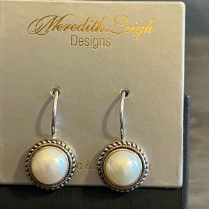 Pearl earrings
